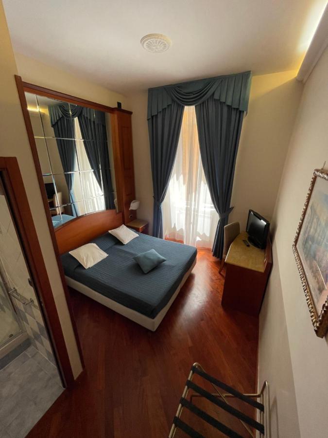 Pensión 3rd Floor 69 Manin Street Roma