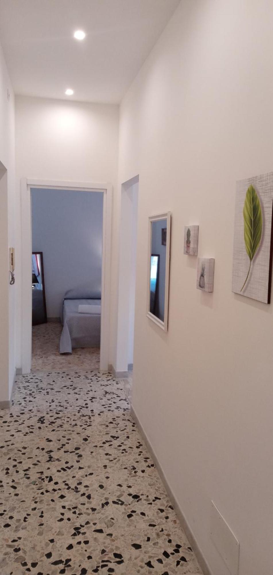 Pensión 3rd Floor 69 Manin Street